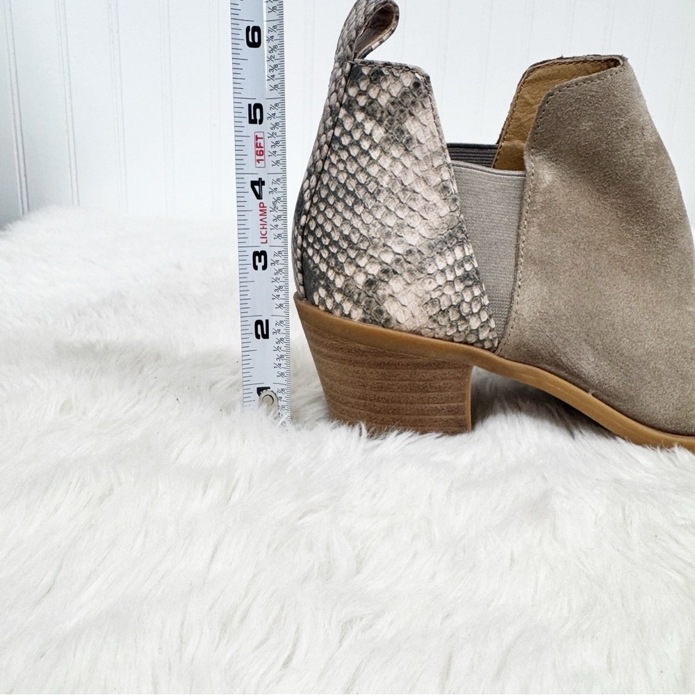 New DOLCE‎ VITA Sonnie Taupe Suede Ankle Boot Bootie Size 7.5 Snakeskin Print - Picture 14 of 14